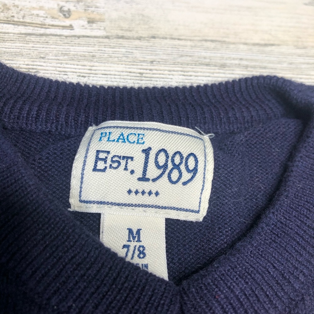 Children’s Place sweater blue red white size m - Picture 3 of 5